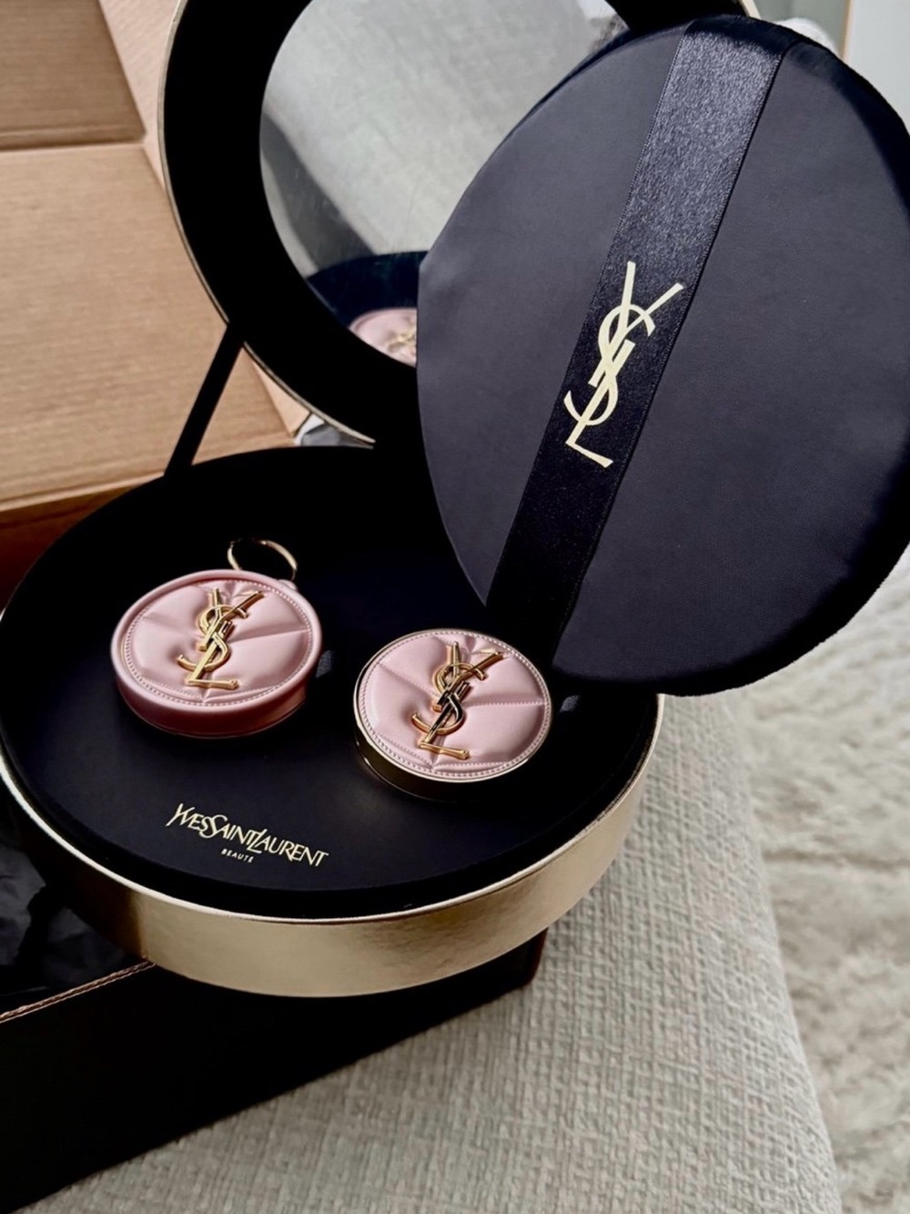 Yves Saint Laurent Pink Quilted vanity with Gold YSL Logo